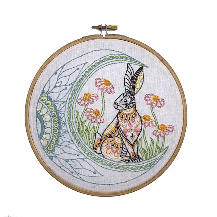 Cinnamon Stitching - Wholesale Craft Sewing Kit - Celestial Hare Embroidery Kit1