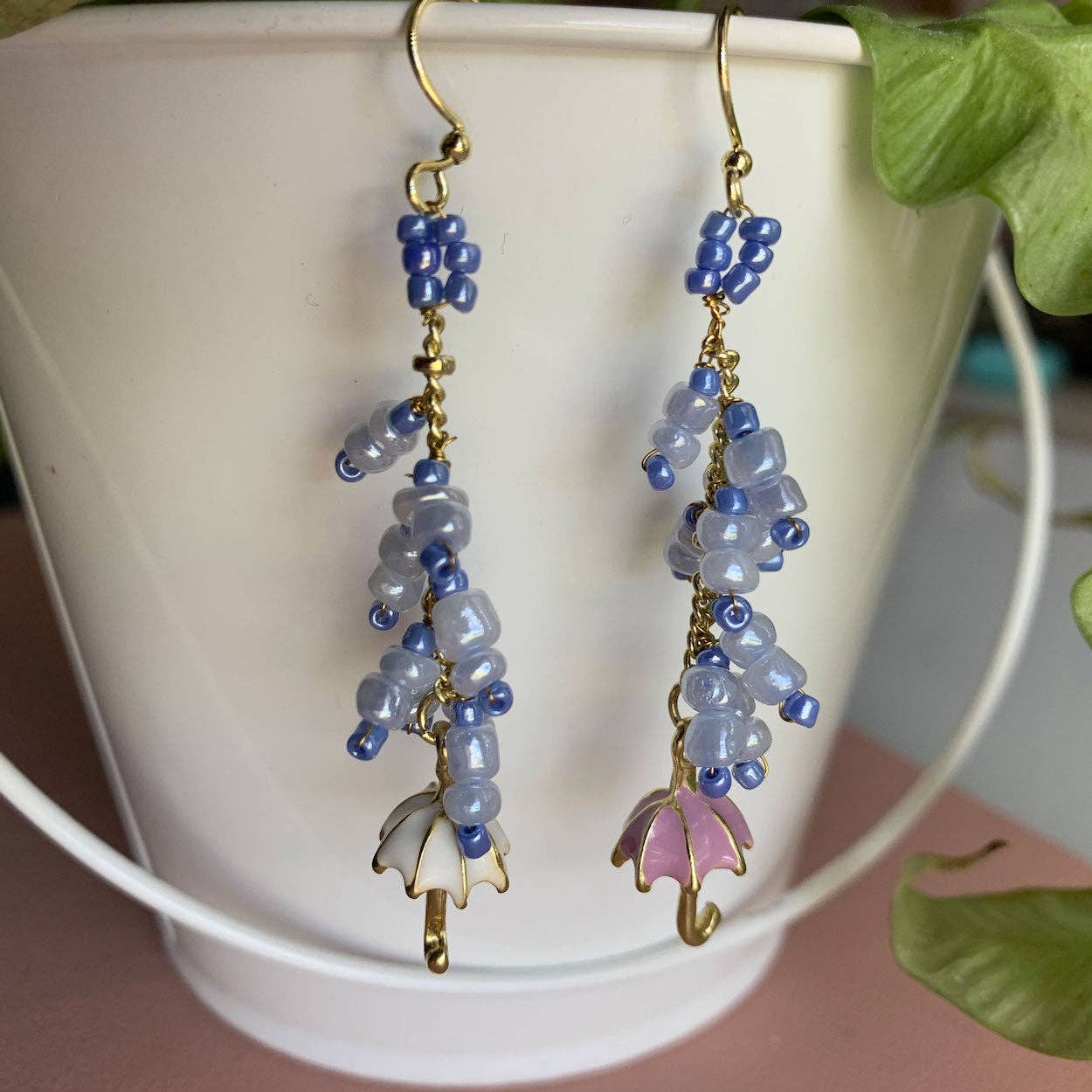 Jewelry Made by Me - Wholesale DIY Craft Kit - Whimsical Umbrella Charms in Gold 3pc1