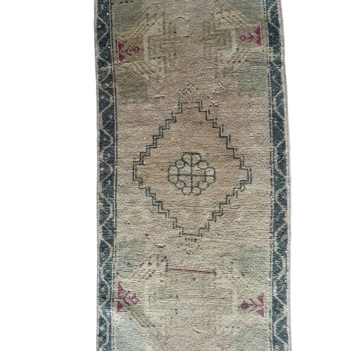 peony + olive - Wholesale Area Rug - Mini Vintage Rug No. 491