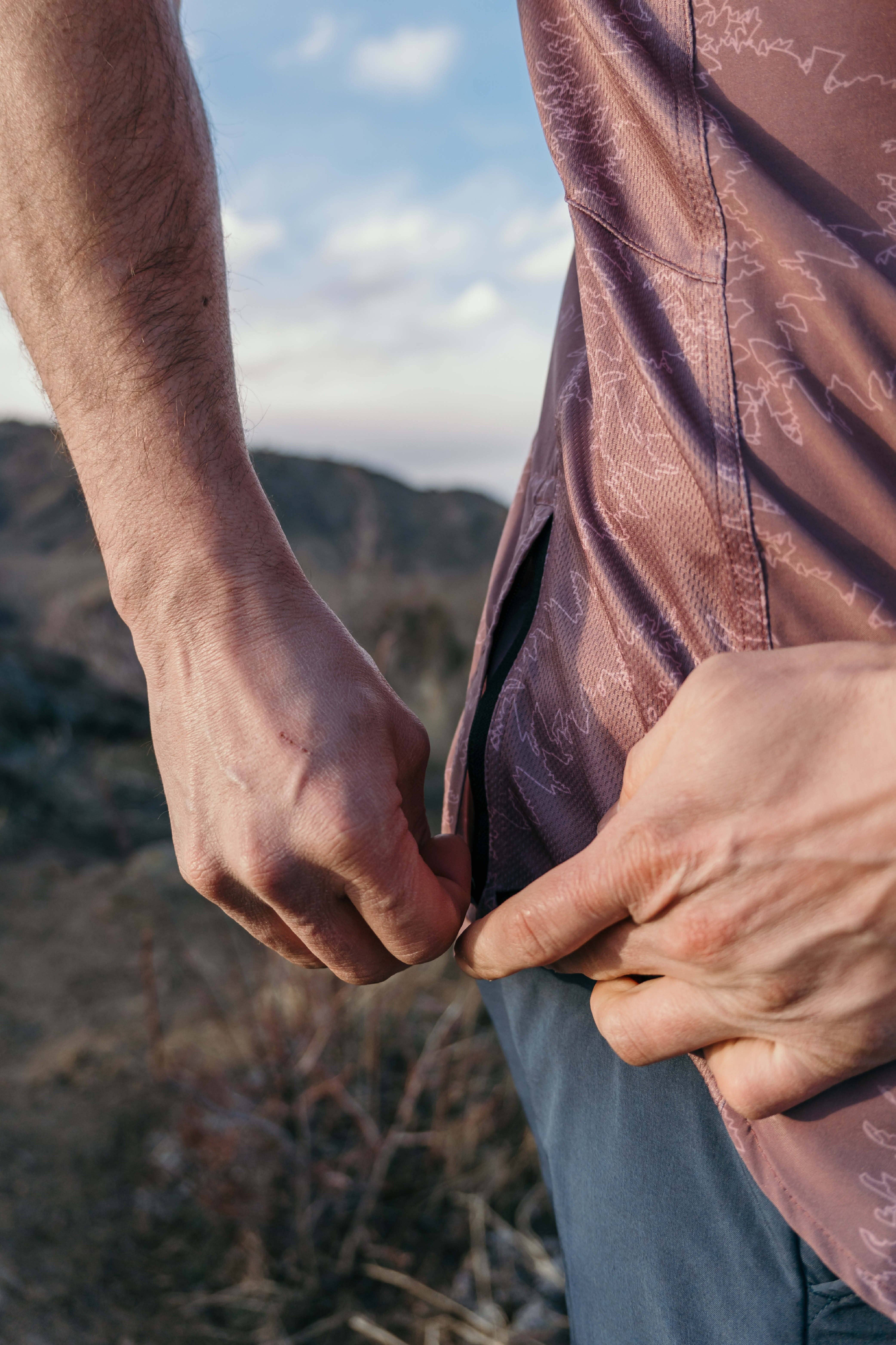 Belong Designs - Wholesale Button Down Shirt - Men's - Men's Vista Stretch Button Down31