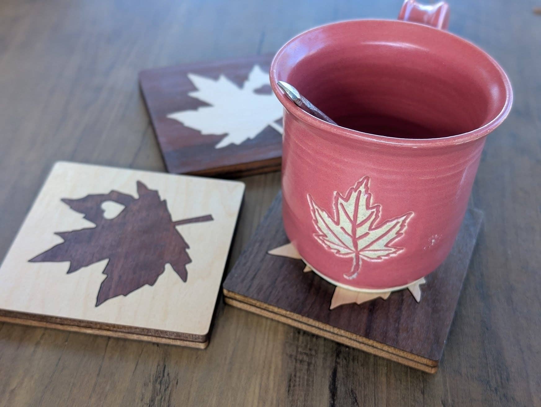 Foxwood Gifts Canada – wholesale Coasters – Maple Leaf Wood Inlay Coaster - Made in Canada2