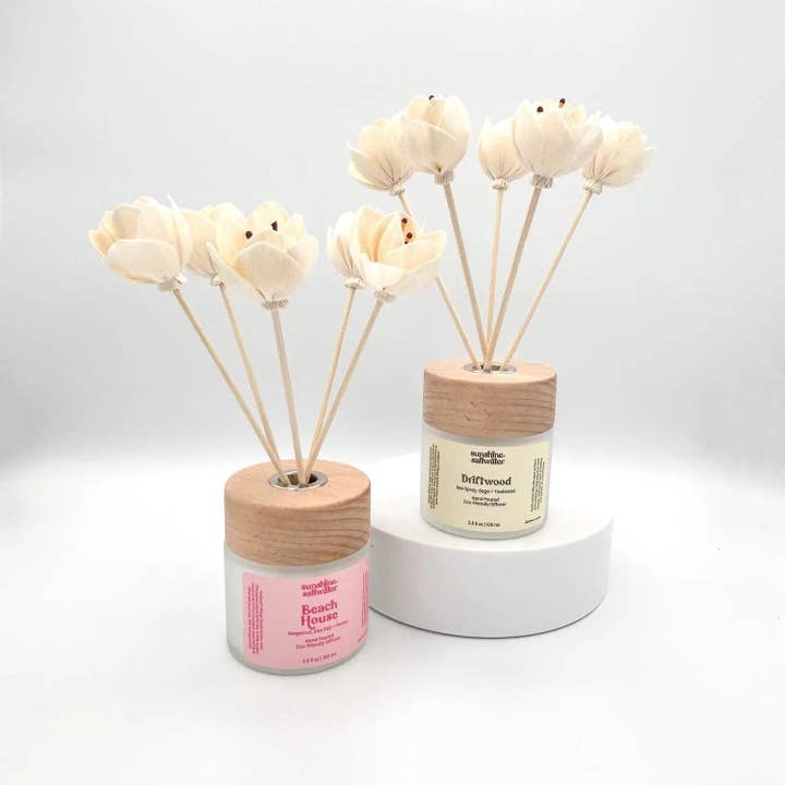 Sea Blossom | Diffuser Reeds for wholesale by Sunshine + Saltwater