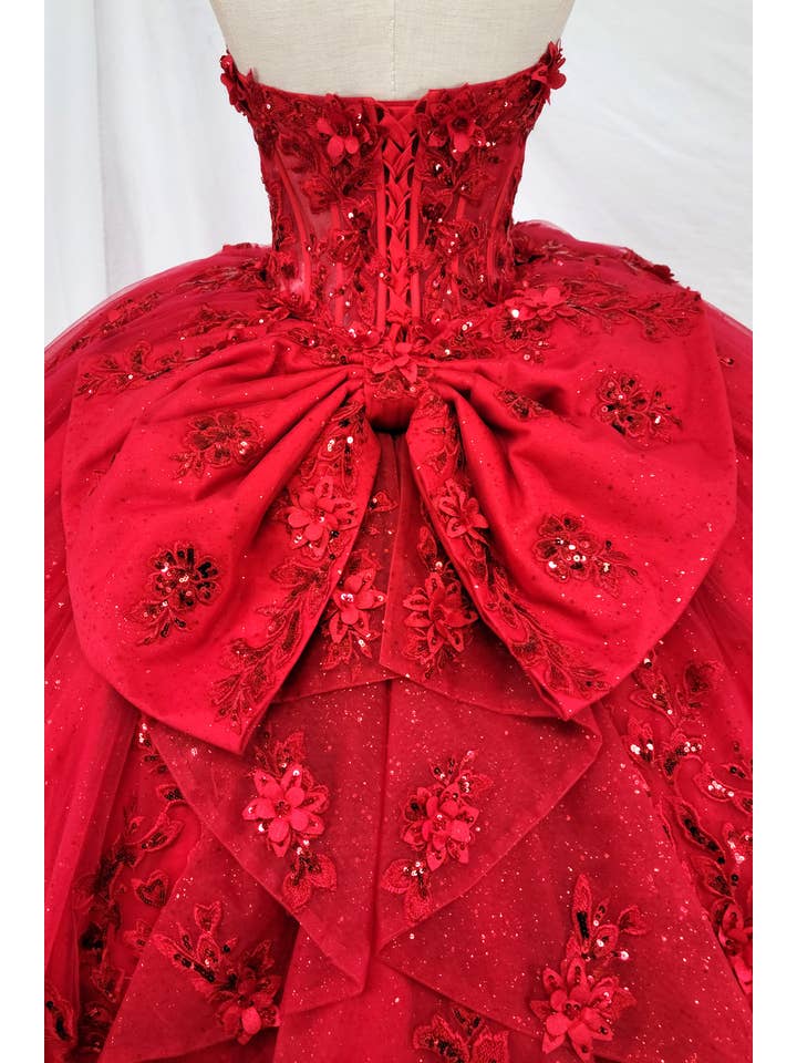 Red Sweetheart neckline quinceanera dress CHF3129 for wholesale on Faire15