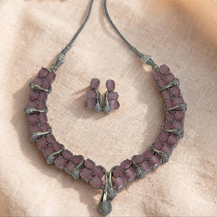 Set di collana dichiarativa floreale in cristallo rosa per la vendita all'ingrosso da parte di Vinnis Jewelry