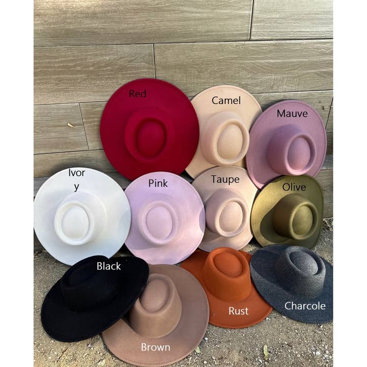 One and Only Accessories - Wholesale Fedora - Women's - Bestsellers Structured hat with a wide brim in faux felt Fas3