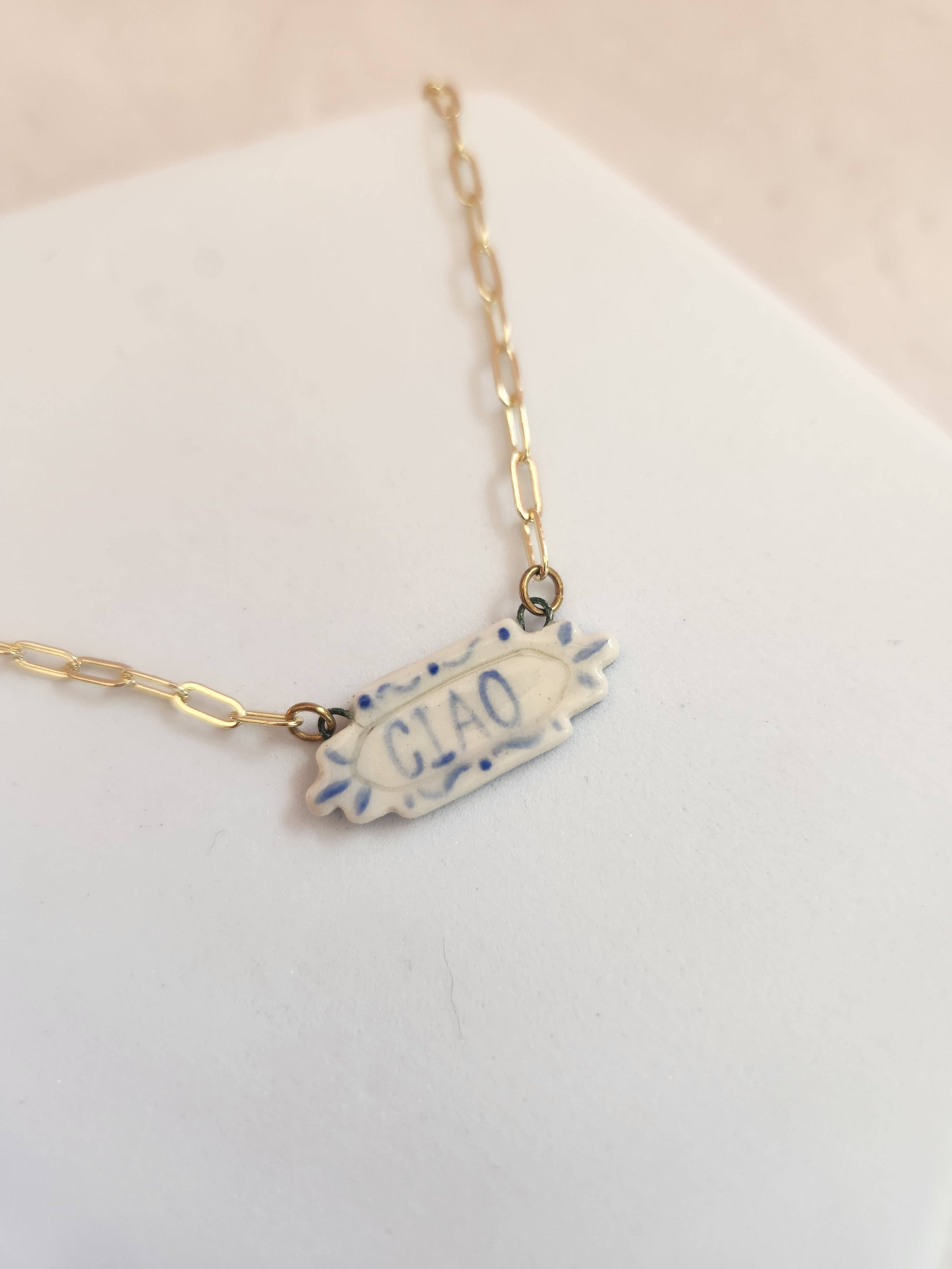 Crown & Heart - Wholesale Pendant/Charm Necklace - Bonjour Pendant Necklace3