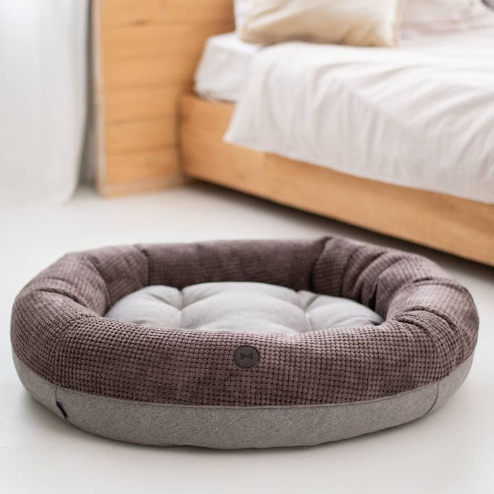 Chester & Lee - Wholesale Pet Bed - Dog - Chestnut Snuggler Dog Bed