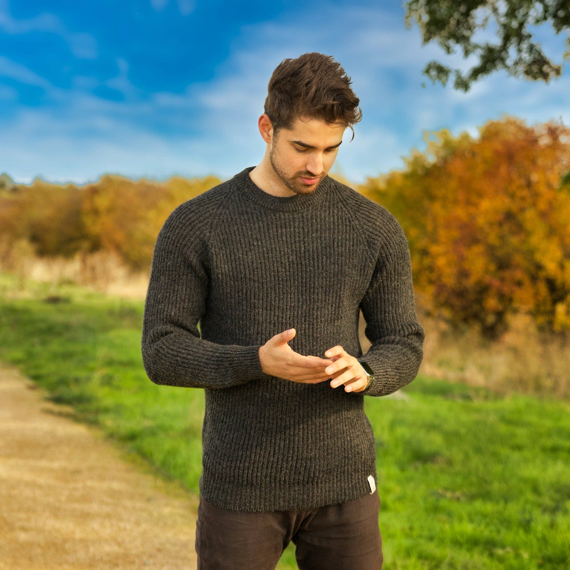 Mars Knitwear – wholesale Knitted jumper – Men′s – British Wool Seamless - Hawking - Charcoal5