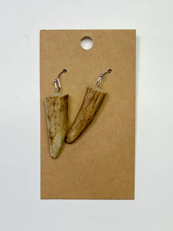 Brinco de ponta de chifre de veado por atacado de Drift Away Arts