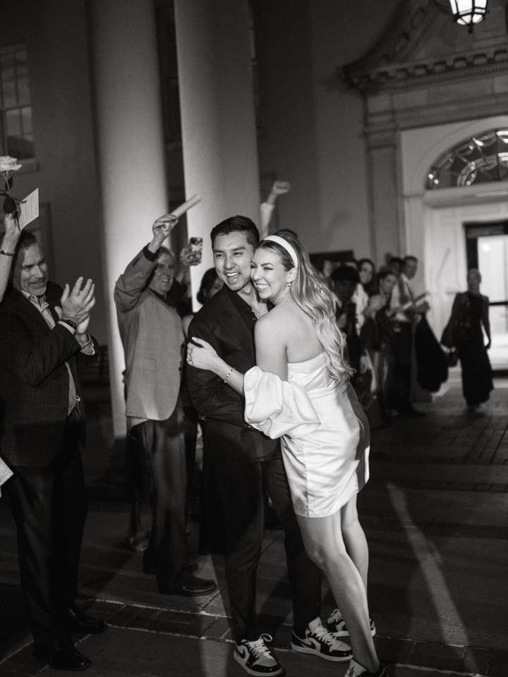 Vestido de Novia Mini Bella para venta al por mayor de PETRA KARA BRIDAL