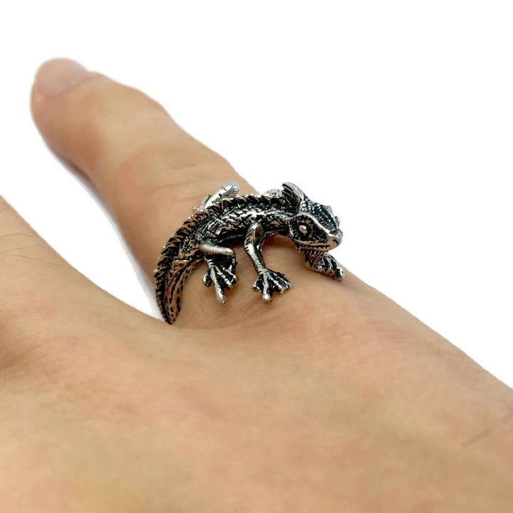 Lizard Wraparound Ring | Adjustable Iguana Chameleon Dragon for wholesale by Gifts From The Crypt