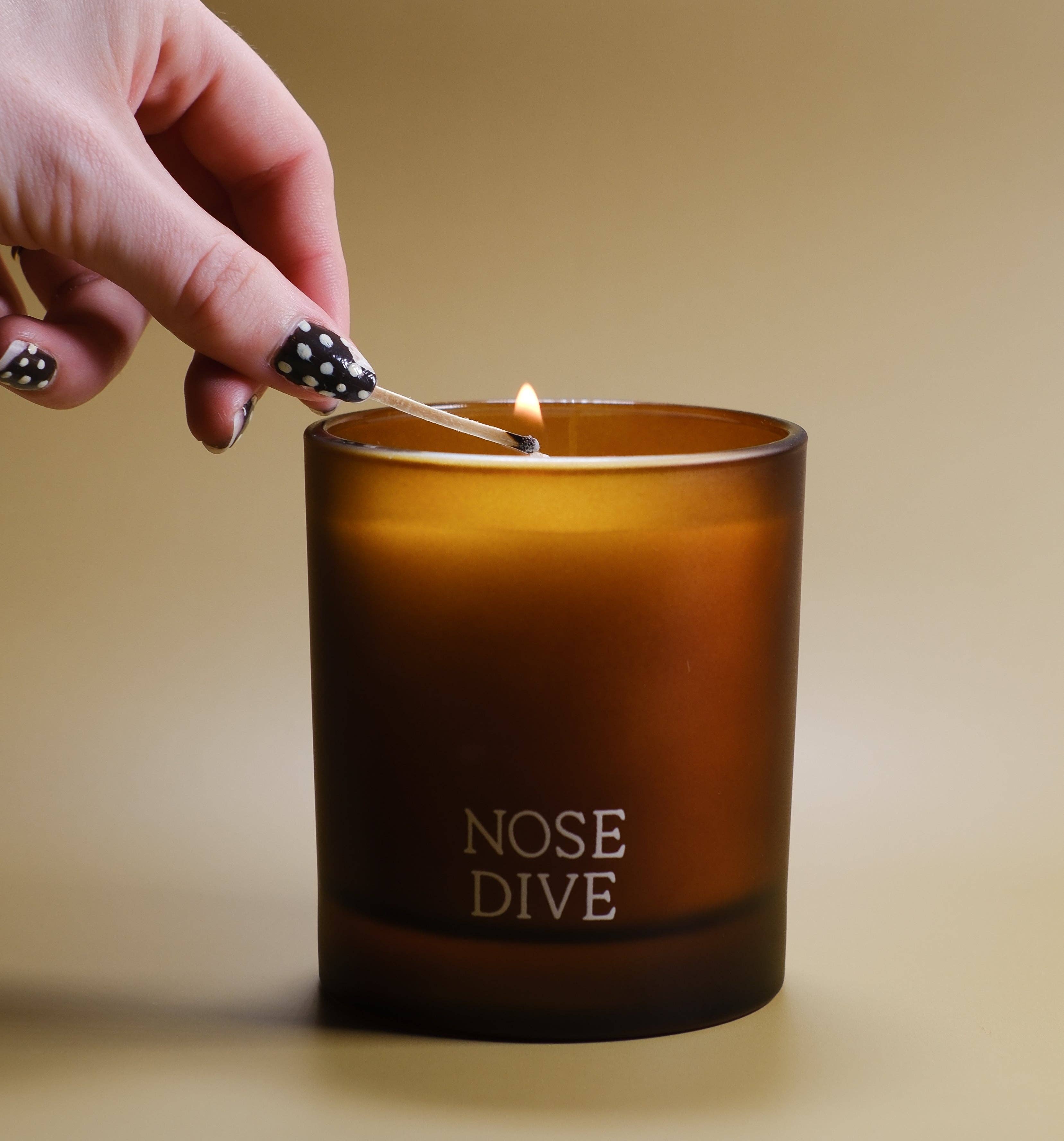 Nose Dive - Wholesale Pot/gevulde kaars - Ceder Druppel2