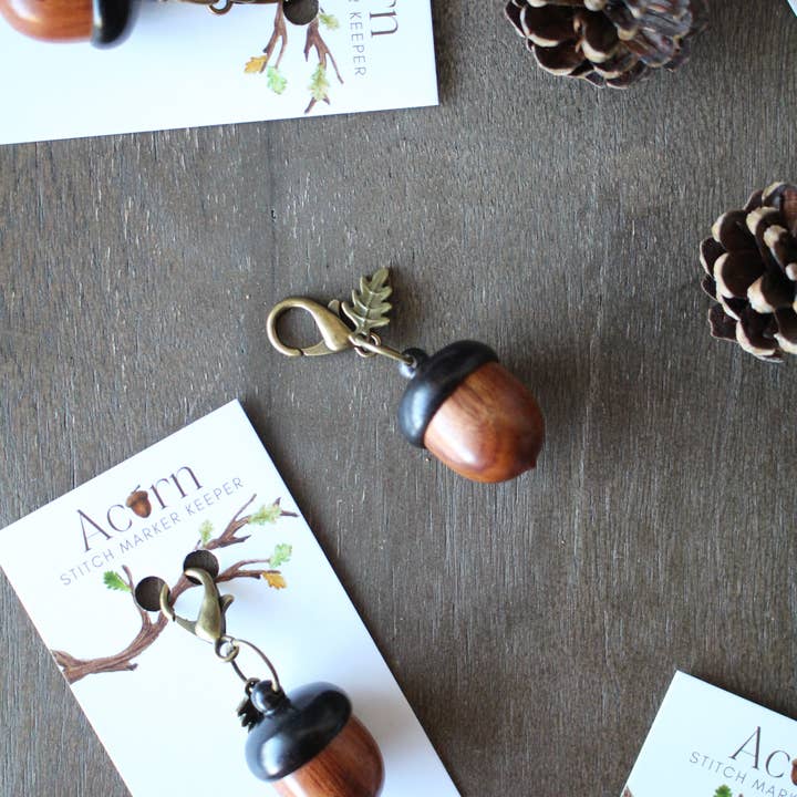 NNK Press - Wholesale Knitting/Crochet Supplies - Little Acorn Stitch Marker Keeper (Pack of 5)