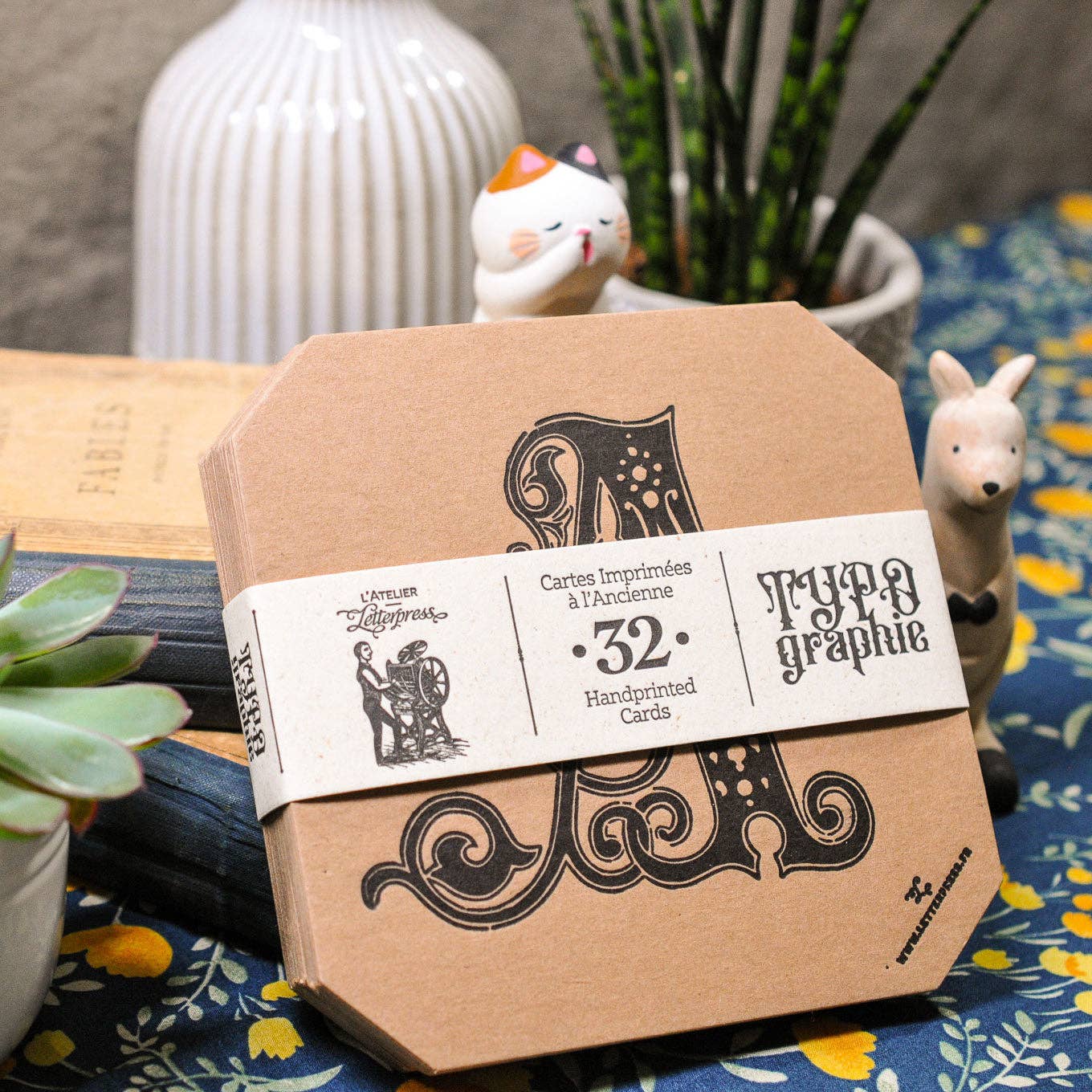 L'Atelier Letterpress - Wholesale Stationery/Notecard Set - Typography collection (32 Letterpress cards)10