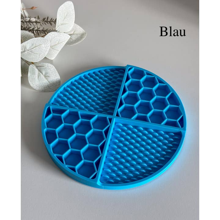 Doggotique - Wholesale Pet Food Mat - Dog - Lick mat Honey Dog, Slow Feeder, Feeding Station16