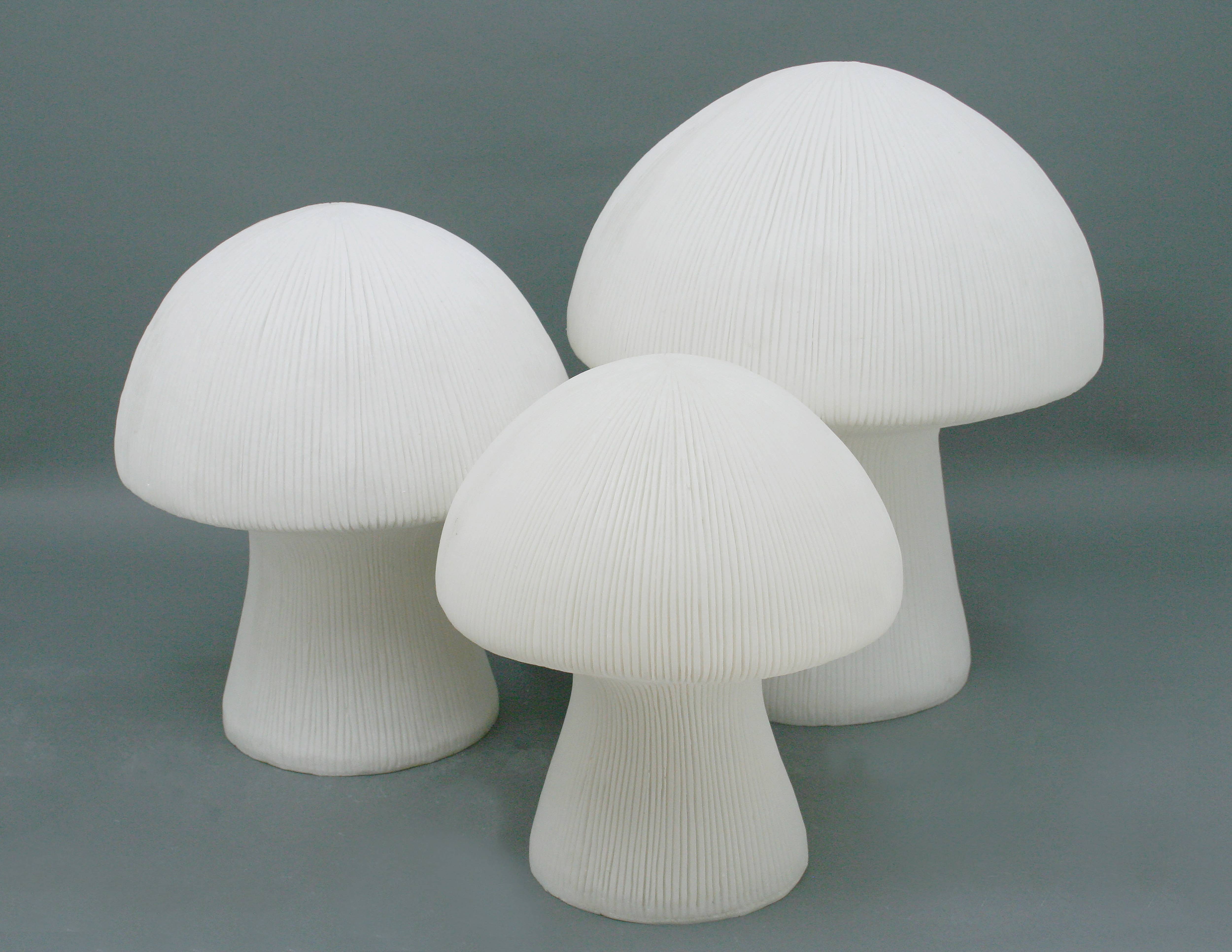 Modern Eastern by Contrast Inc. - Wholesale Outdoor/Lawn Light - Small OUTDOOR Sandstone Mushroom Lamp9