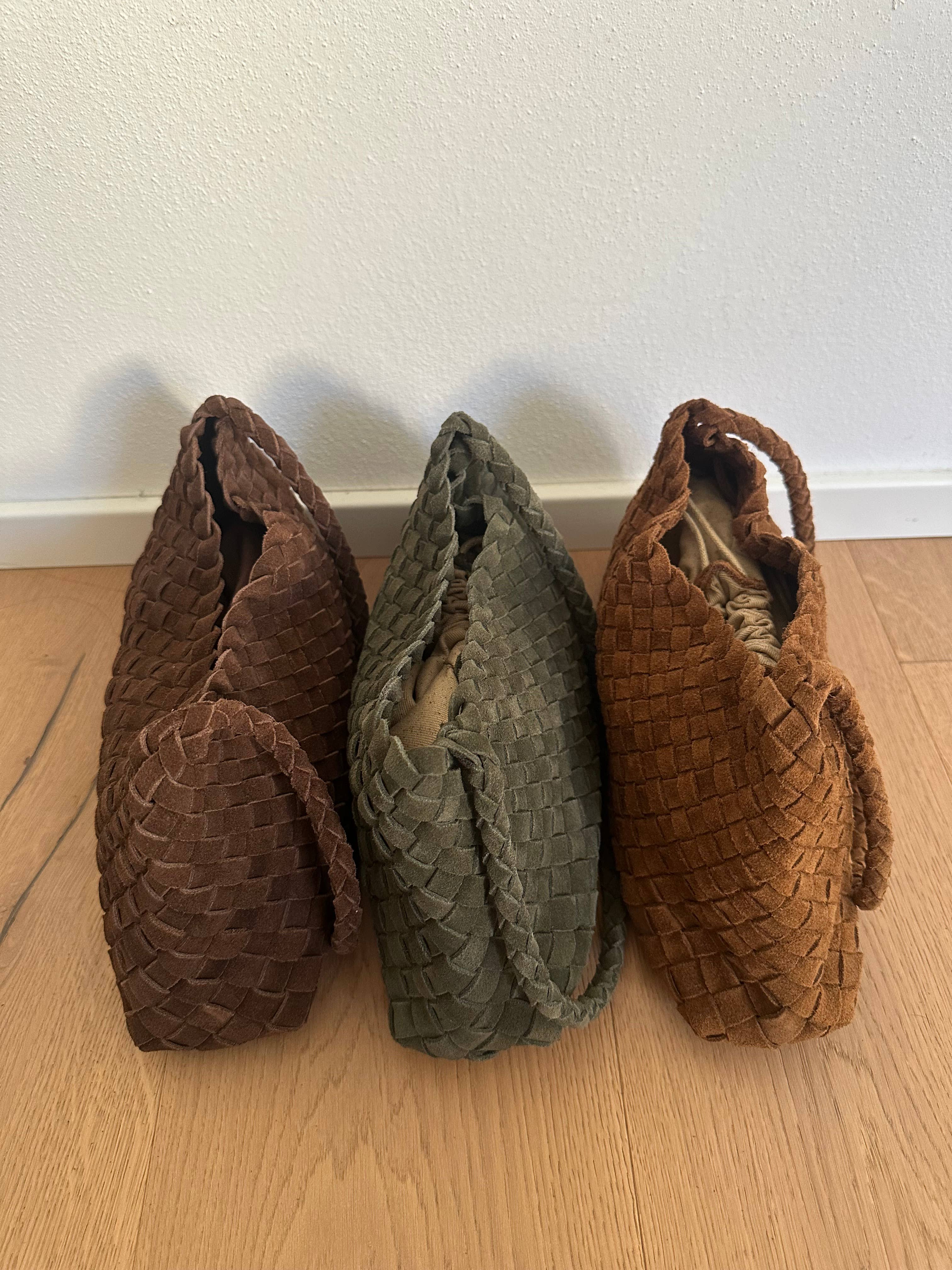 Zhade – Großhandel Schultertasche – Damen – ROSY SMALL Schultertasche aus Wildleder12