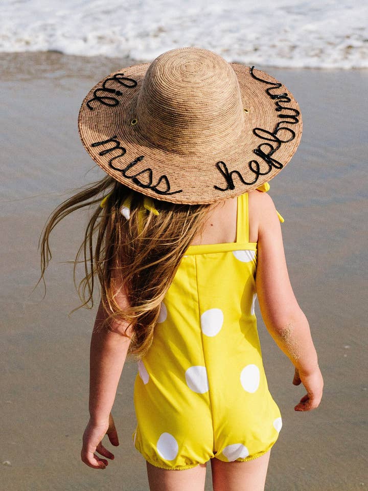 madeline dans le soleil pour la vente par Jessica Rey