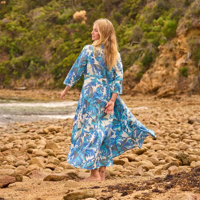 Linen Connections - Wholesale Dress – Women's - Cotton Maxi Dress – Azure Palms Ocean Breeze Print1