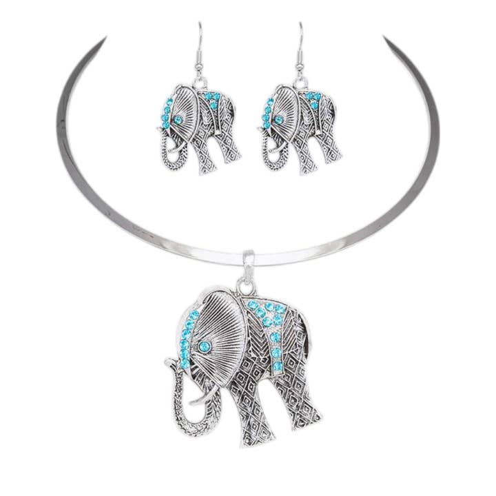 Ensemble de colliers ras du cou avec pendentif en forme d'éléphant pour la vente par LA Jewelry Plaza
