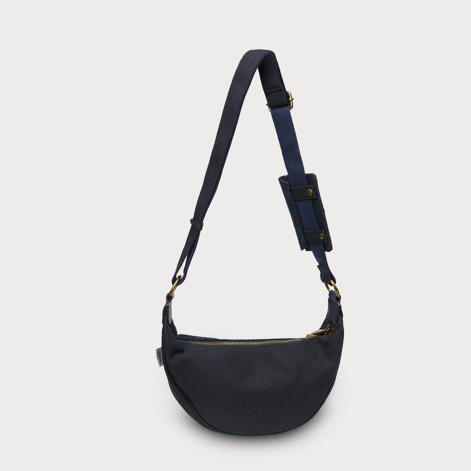Islander - Wholesale Crossbody Bag - Women's - The Luna Bag10