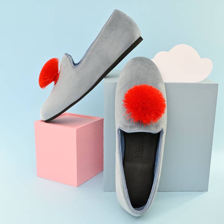 Mocassini Romantic Thoughts con nappine in velluto azzurro per la vendita all'ingrosso da parte di Humswear