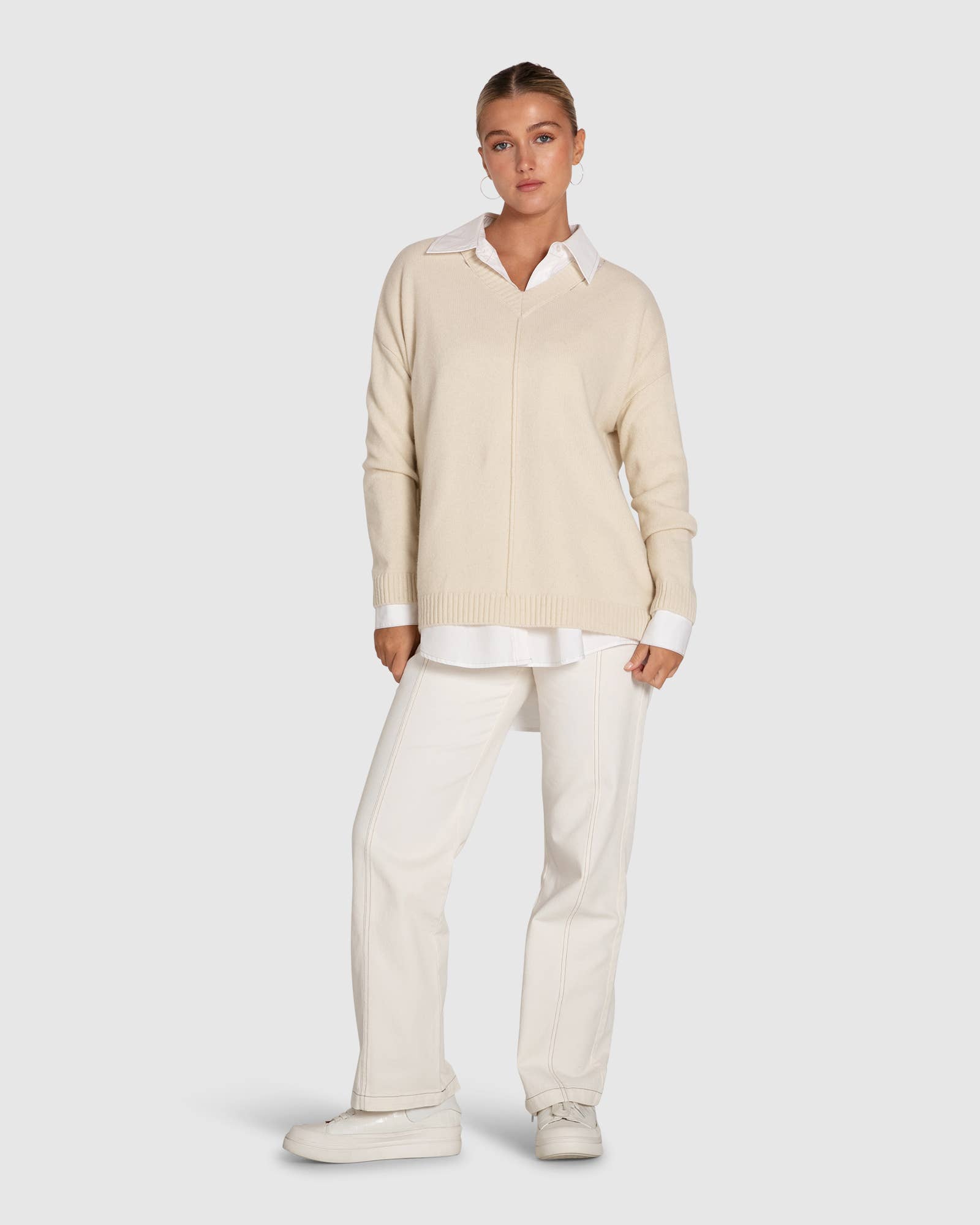 belle & bloom – Großhandel Tunika-Pullover – Damen – Wonder Of You Oversized Pullover aus Kaschmir-Mischung – Creme4