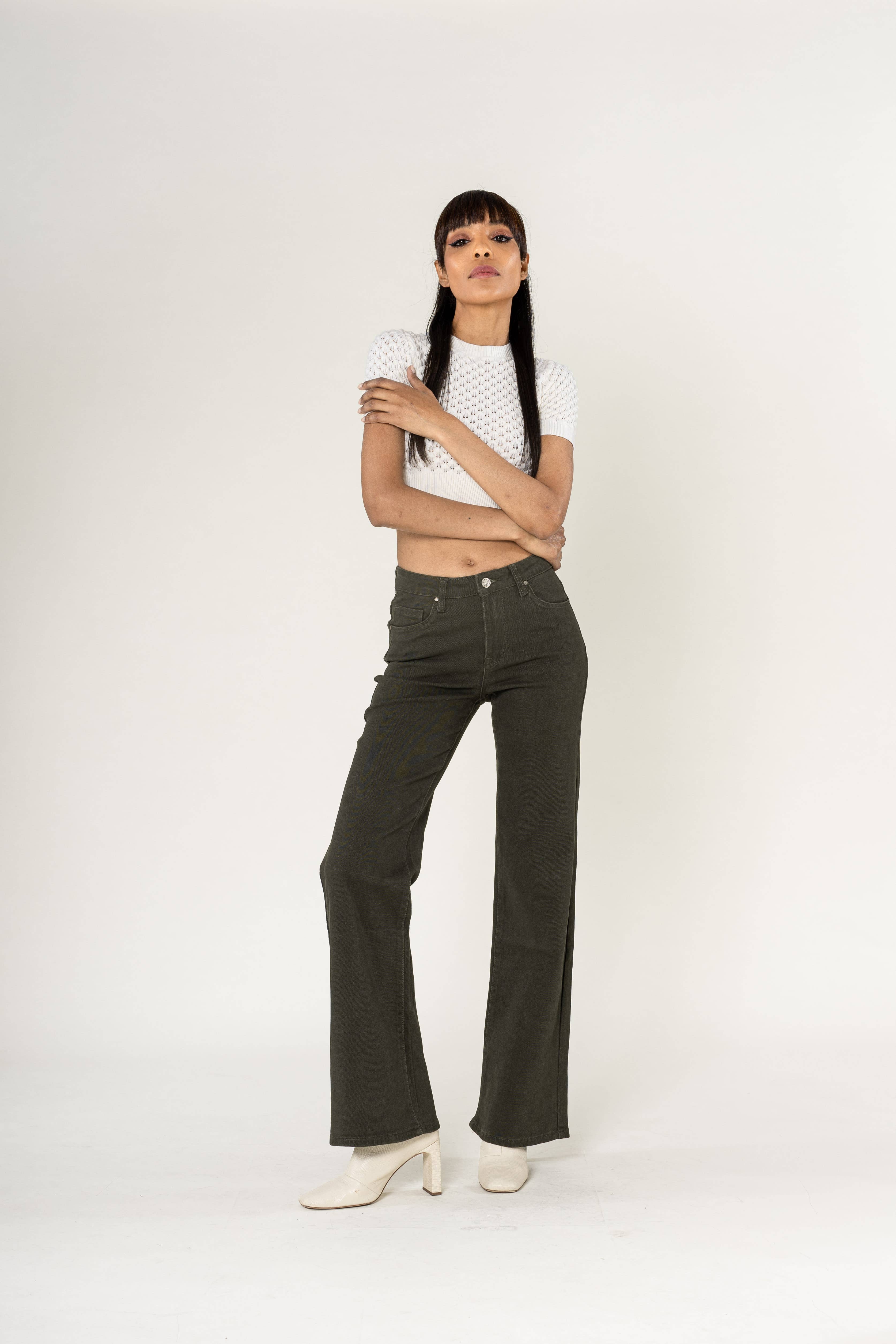 Nina Carter - Vendita all'ingrosso Jeans - Donna - Jeans a vita alta a zampa con tessuto elasticizzato P08021