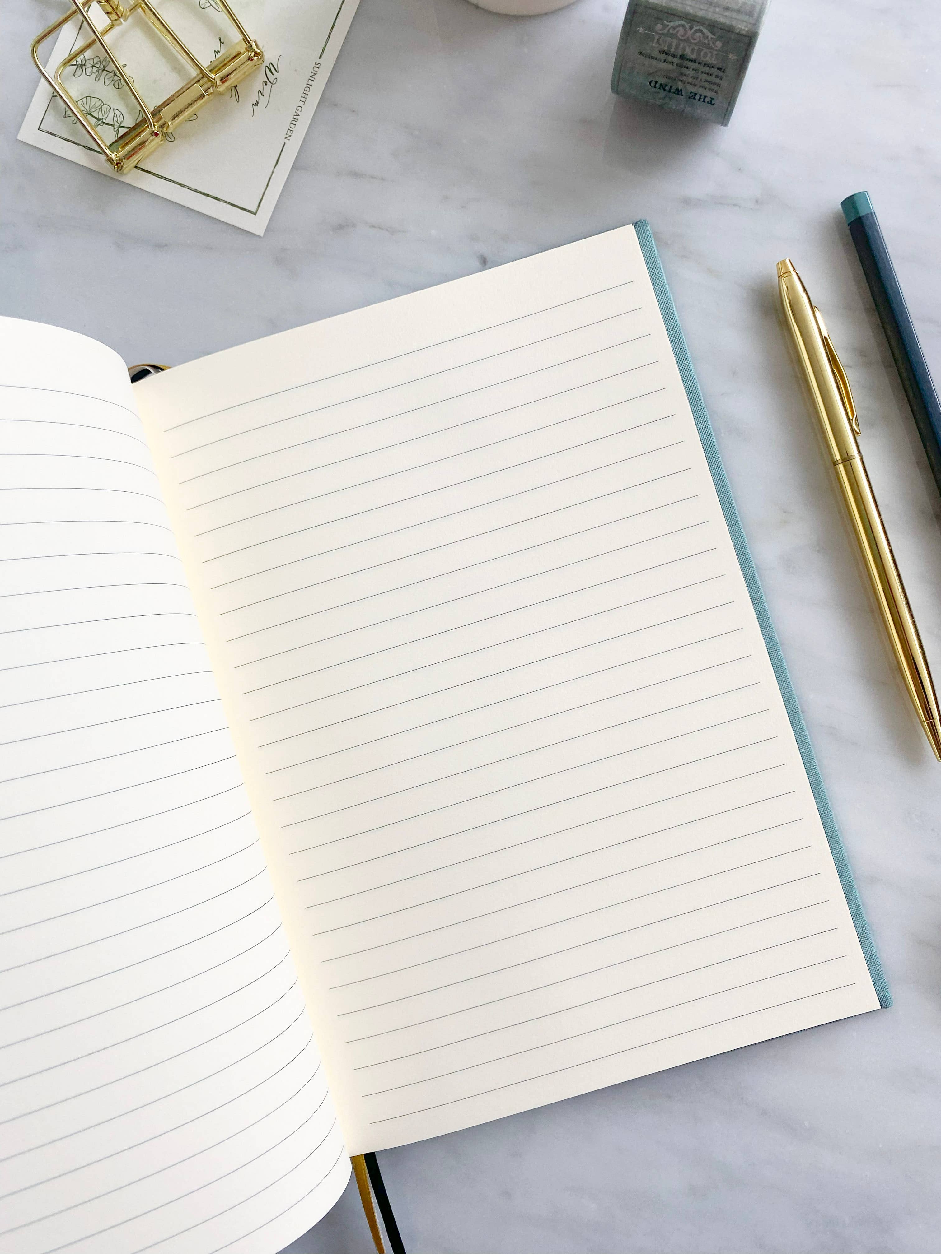 PAPERCROWN NI - Wholesale Notebook - Luxury Handmade Notebook Covered in Bookcloth with Endbands3