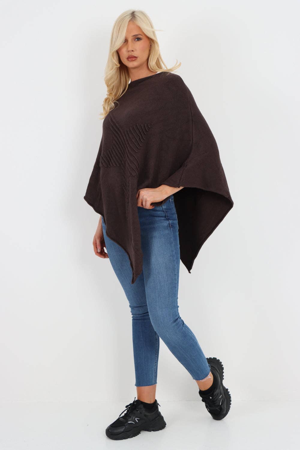 Miss Bold – wholesale Poncho – Women's – Italian Knitted Lagenlook Star Poncho59