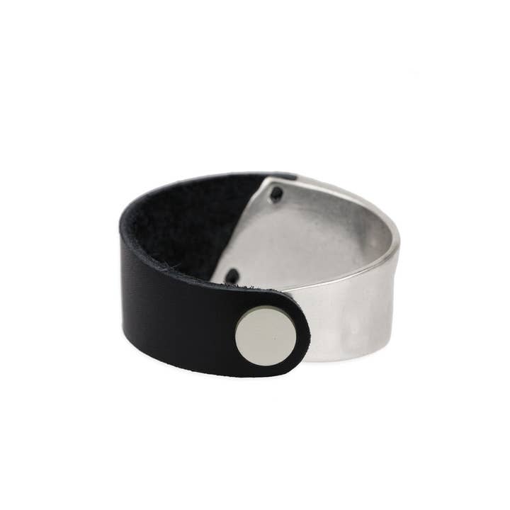 SAACHI - Wholesale Bangle Bracelet - Leather Metal Statement Bracelet2