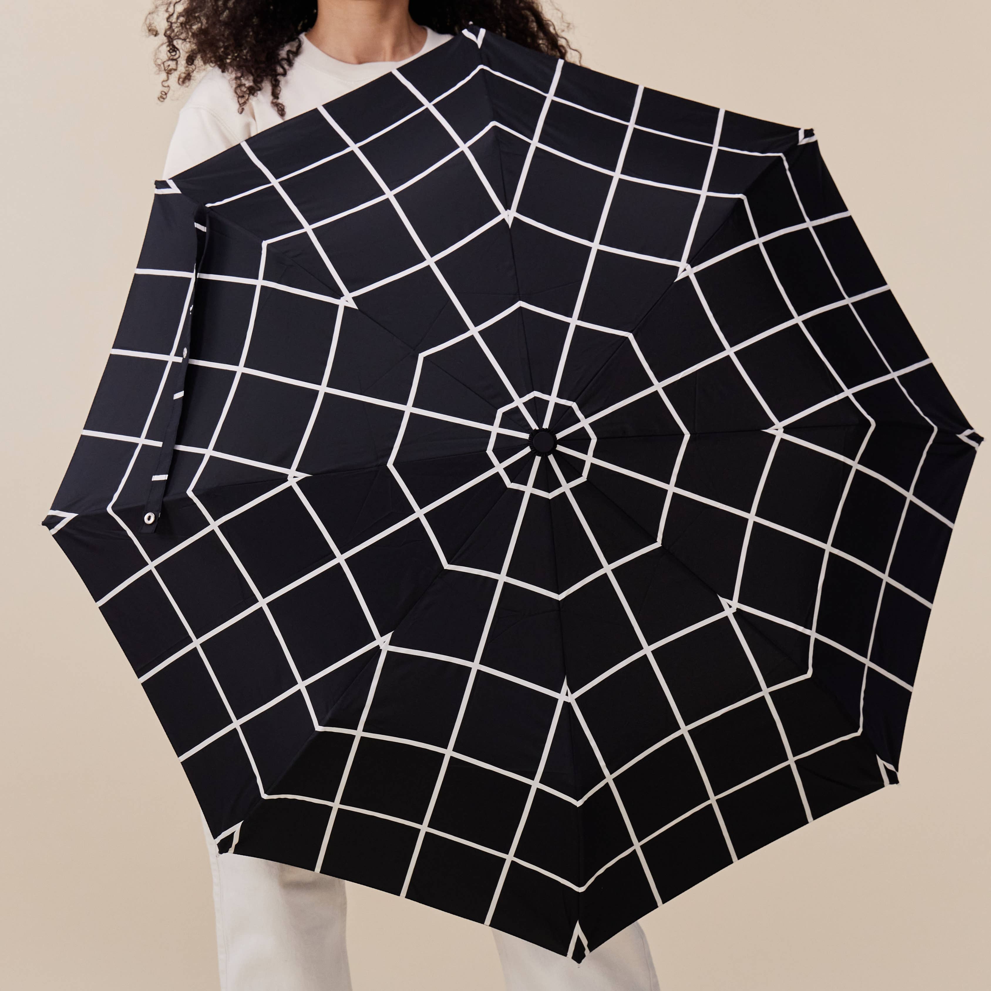 Original Duckhead USA - Wholesale Umbrella - Unisex - Stylish Black Grid Compact Eco-friendly Duck Umbrella4