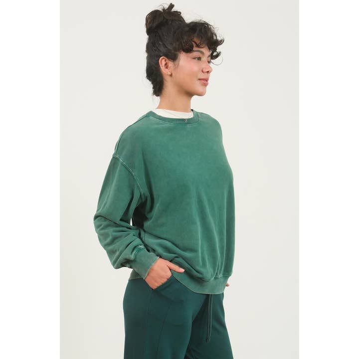HYFVE - Wholesale Sweatshirt - Women's - DZ24E438-Drop Shoulders Crew Neck Sweatshirt