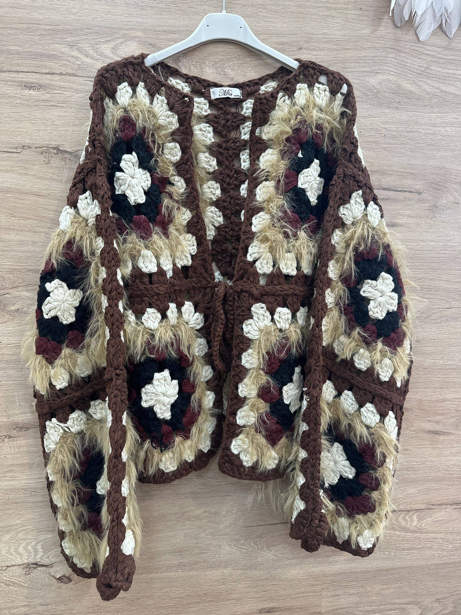 SWEET MAGIC MODA Y COMPLEMENTOS – Engroshandel Jakke - Dame – Håndlavet hæklejakke i bomuld – one size0