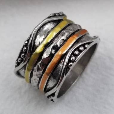 Bague Ondulée Métal Mélangé Vintage - Tailles 6-10 pour la vente par ENA Jewelry