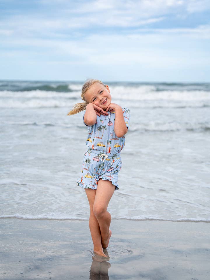 Conjunto Curto Surf & Sand Ruffle por atacado de Riley & Rett