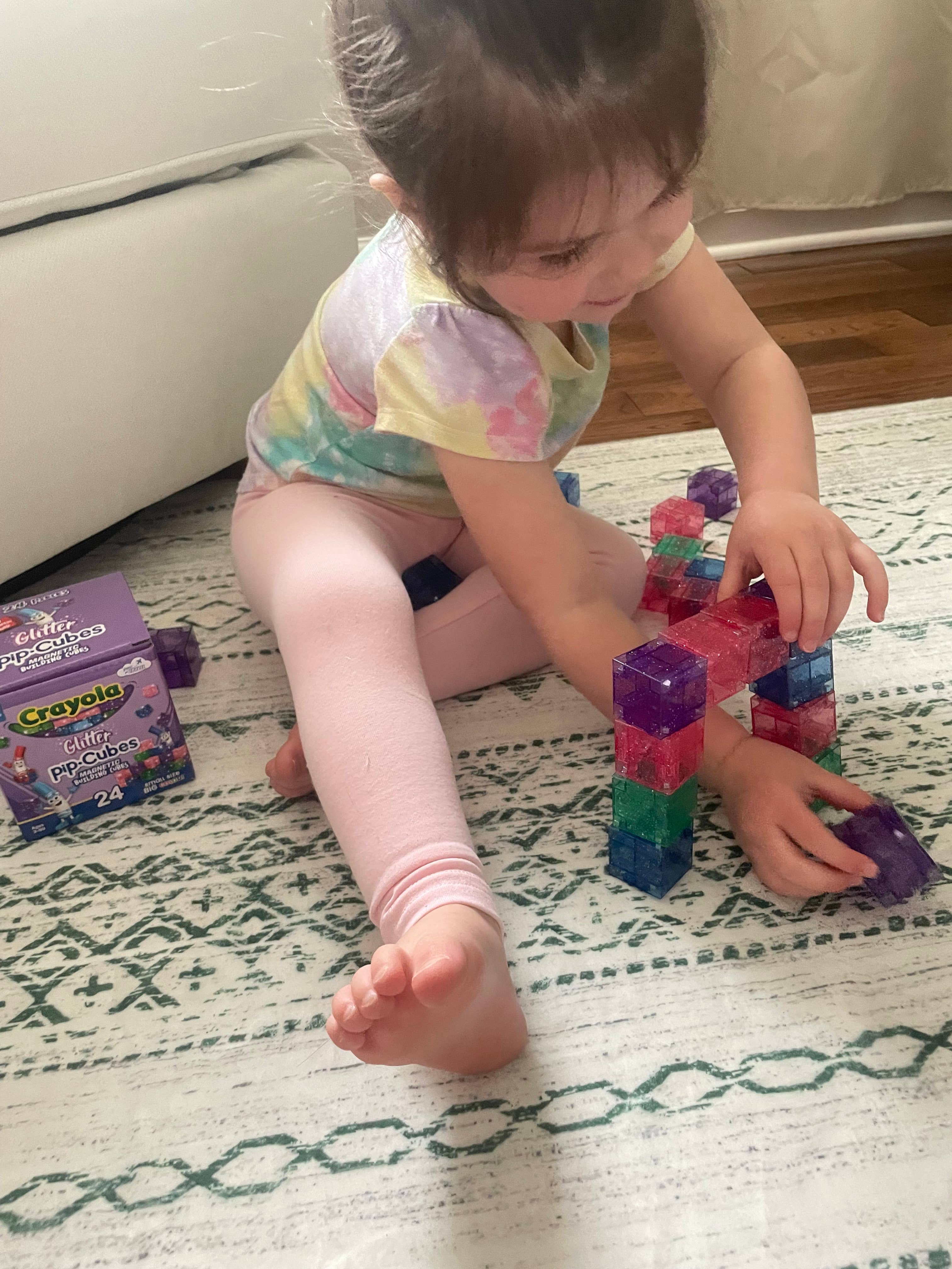 CreateOn - Wholesale Building Set - Kids - Crayola Glitter PIP Magnetic Cubes 24pc6