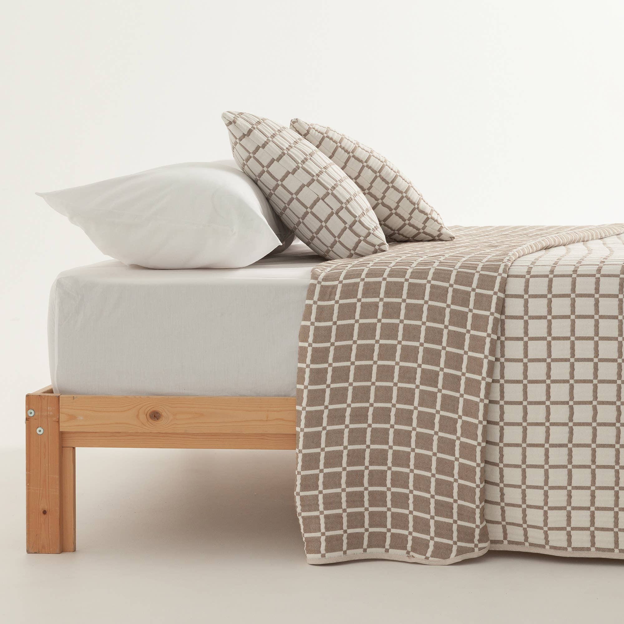 Braun Leichte Jacquard-Baumwolldecke mit Karos INEA für den Großhandel auf Faire2