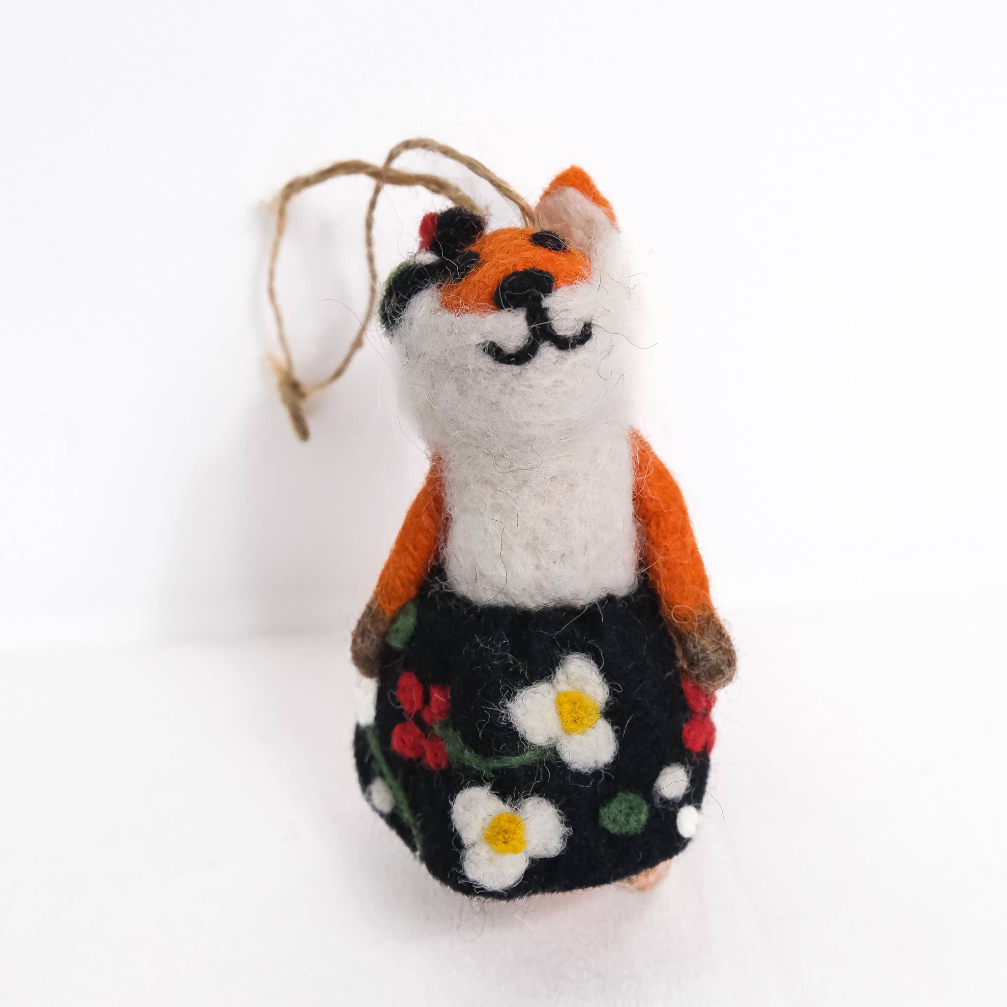 Karma Nepal Crafts – wholesale Ornament – Needle Felted Fox Christmas  Ornaments 3