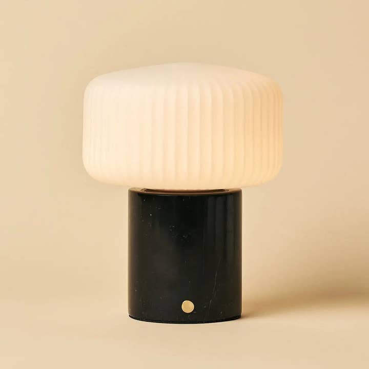 Tavellio - Wholesale Accent/Desk Lamp - Renoir Black / Nero Marquina – Marble Rechargeable Table Lamp – Cordless, USB Rechargeable & Up to 100 Hours of Illumination9