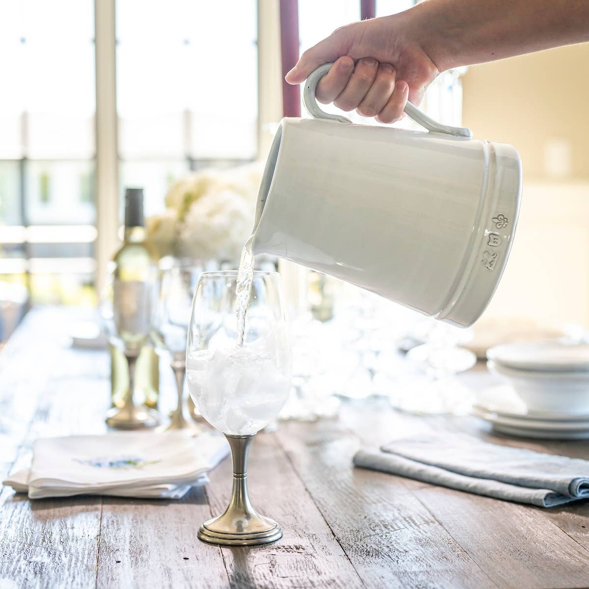 Arte Italica & Crown Linen Designs – wholesale Pitcher – Firenze Pitcher5