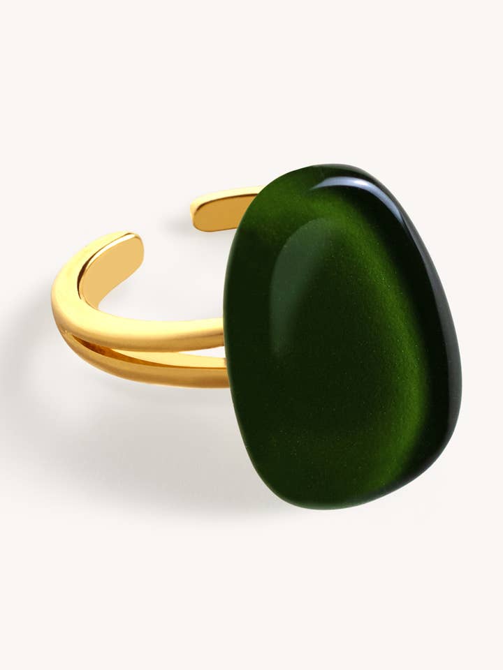 Petal Ring – Emerald Green for wholesale by Garda