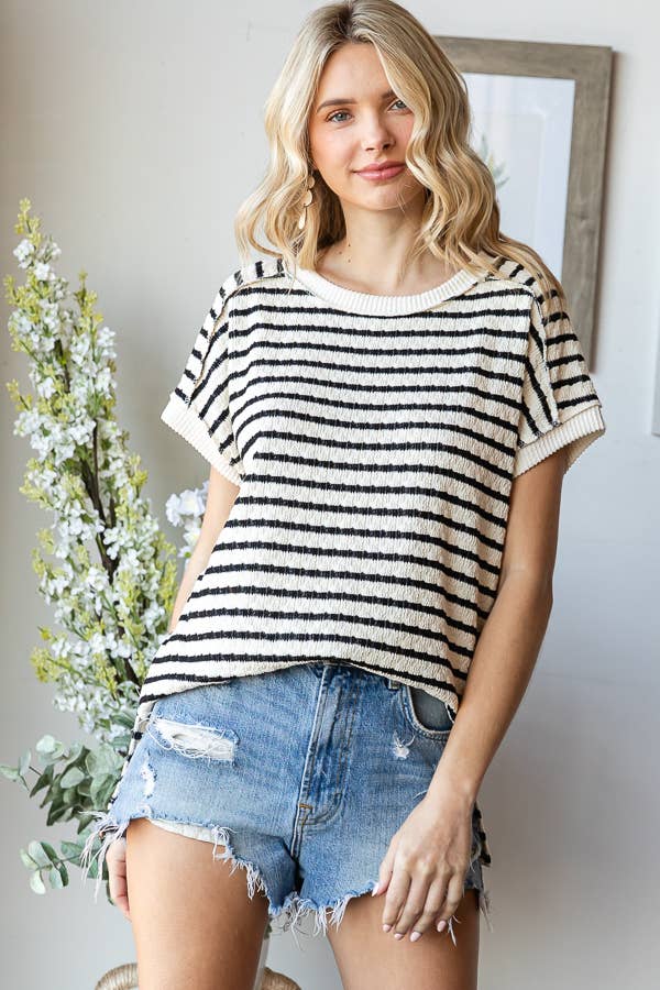 7th Ray - Venta al por mayor Jersey corto de punto - Mujer - Top de manga corta con abertura lateral y textura de rayas T586513