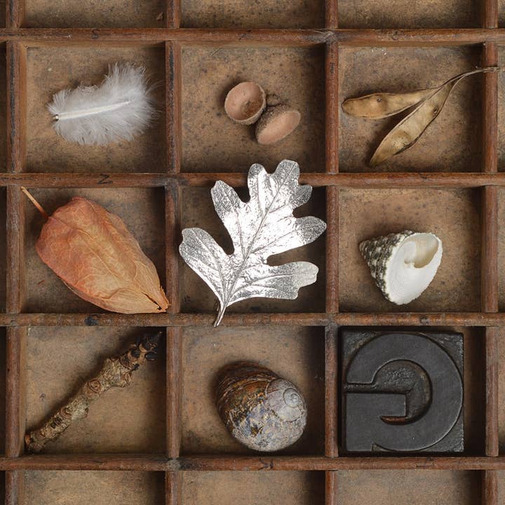 Glover & Smith – wholesale Brosch – Hawthorn Leaf Brosch, Engelska Tennbladsmycken2