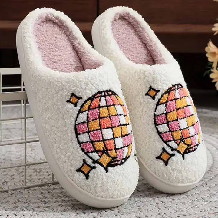 NOSTALGIC ATMOSPHERE LANTERN COTTON SLIPPERS_CWSHS1020 for wholesale by DOUBLJU
