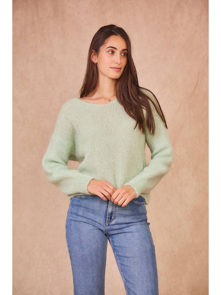 Calie Paris - Wholesale Knit Sweater - Women's - V-Neck Kid Mohair Sweater13