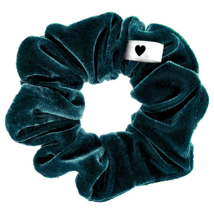 Bellody GmbH - Wholesale Scrunchie - Women’s - Velvet scrunchie green - Bellody® (1 piece - Quetzal Green)1