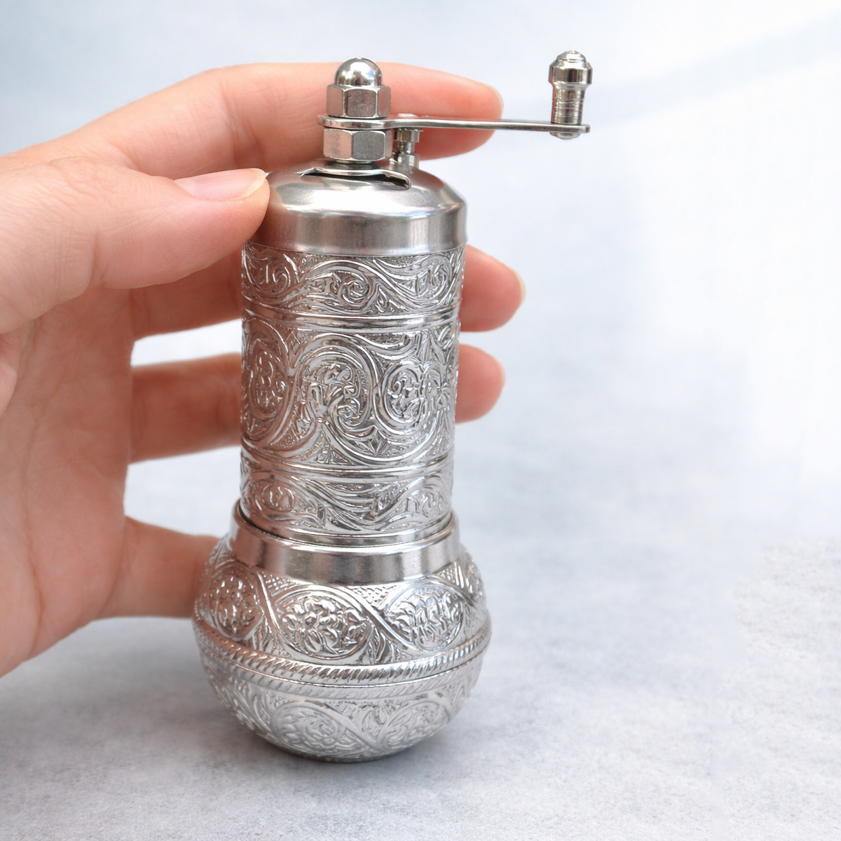 Hakan – Großhandel Pfeffermühlen – Kupferfarbene Pfeffermühle, Nachfüllbare Gewürzmühle, 11 cm3