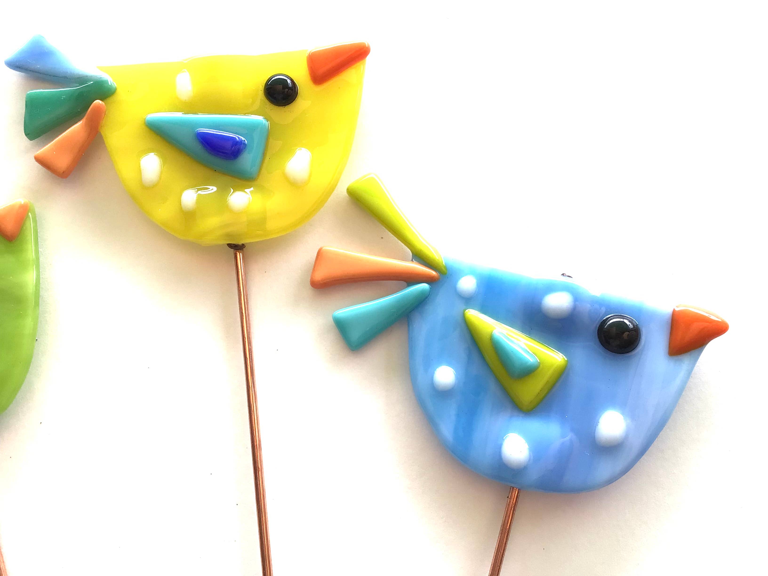 Fish Tales - Wholesale Garden/Lawn Stake - Bird plant stake fused glass6