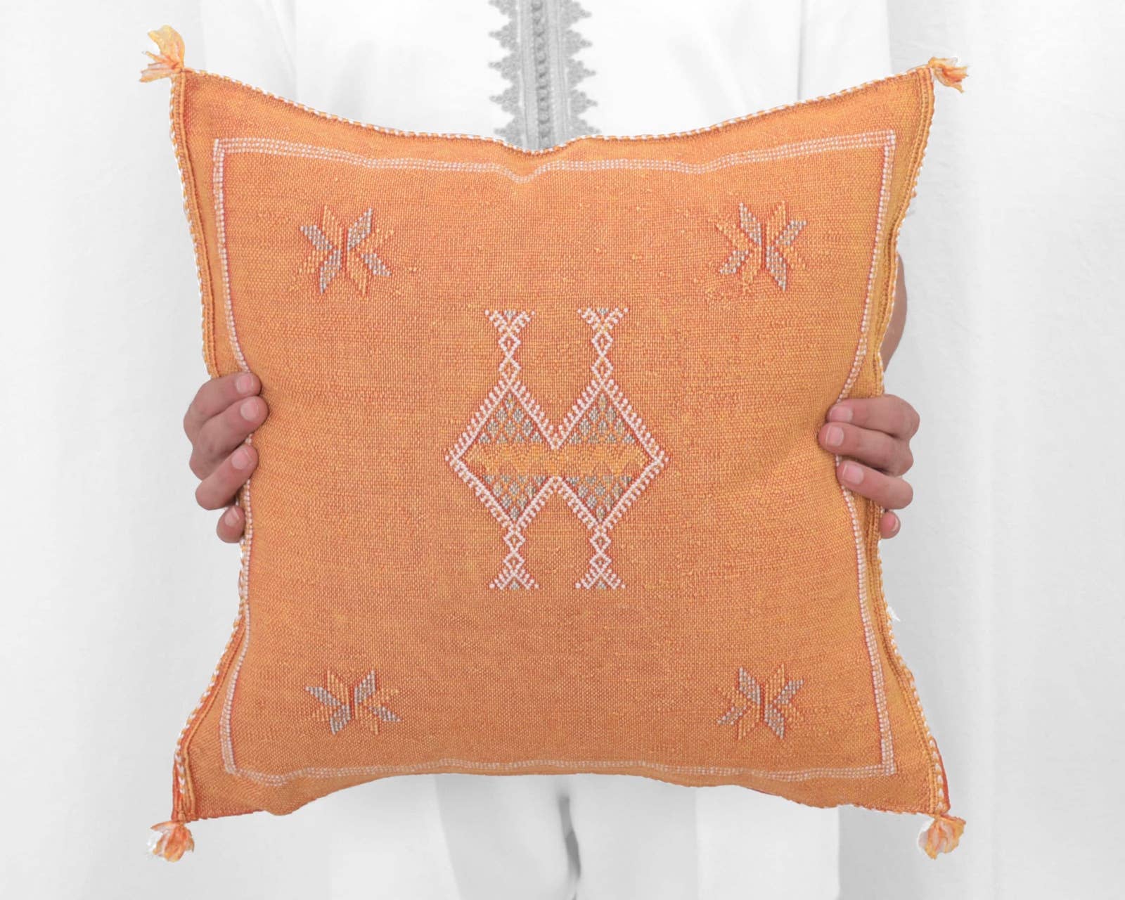 Simply Moroccan - Wholesale Throw/Decorative Pillow -  Moroccan Cactus Silk Pillows 6